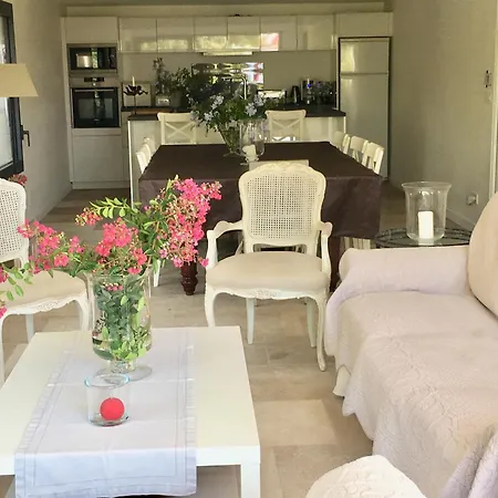 Mesomax - Vue Mer, Piscine, Proche De La - Rdc *